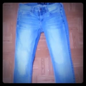 Hollister jean